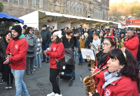 Retour en images sur le Marché de Noël à Decazeville