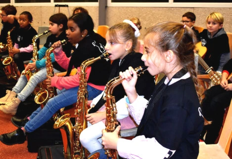 Orchestre à l'école à Decazeville