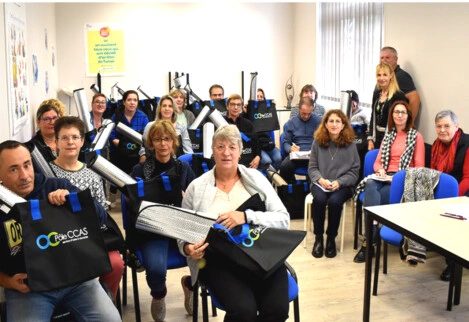 Remise kit sécurité aux aides à domicle de Decazeville