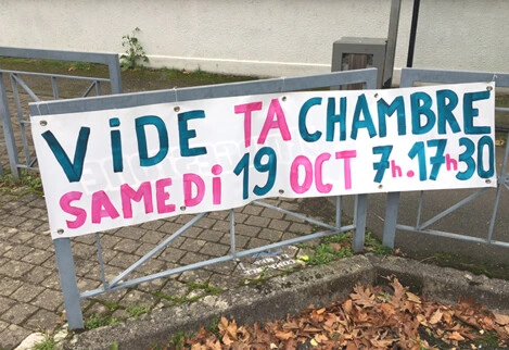 Je suis allé ce samedi à « Vide ta Chambre » organisé par les parents d’élèves des Écoles Jean Macé et Jean Moulin